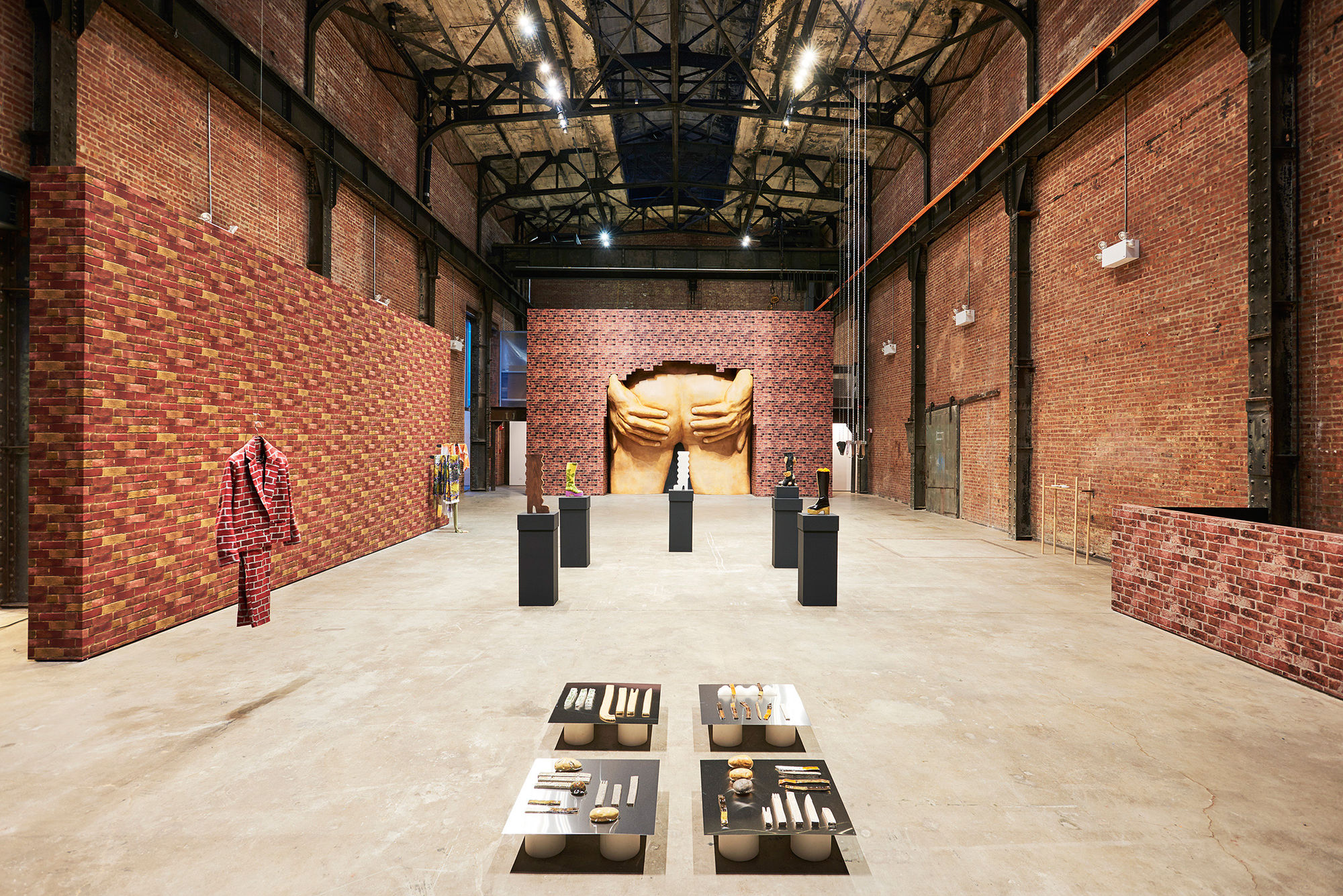 Anthea Hamilton: Lichen! Libido! Chastity! – Exhibitions – SculptureCenter